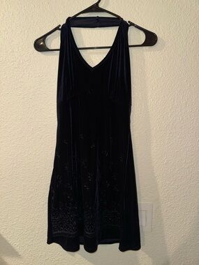 Black Velvet Sleeveless Halter Dress